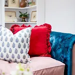 Apartment Berkeley Suites, 5 *