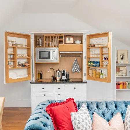 The Bartholomew - Cosy 1 Bed Flat In Stunning Location *