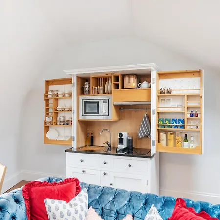 Berkeley Suites, 5 Appartement Bristol