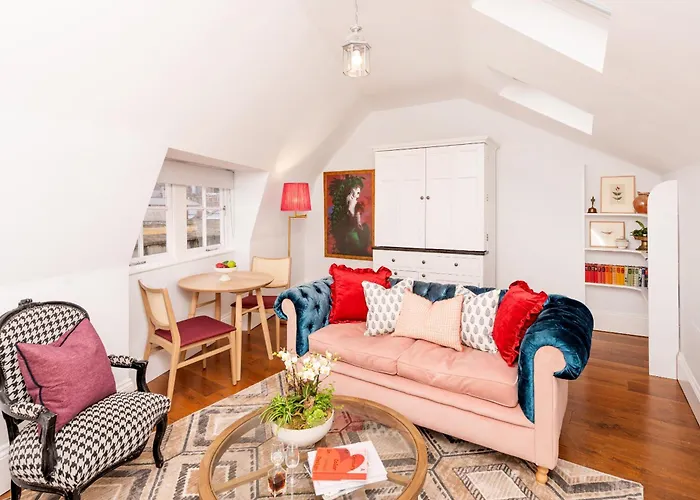 Berkeley Suites, 5 Appartement *